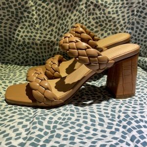 Cynthia Rowley braid heel tan sandal